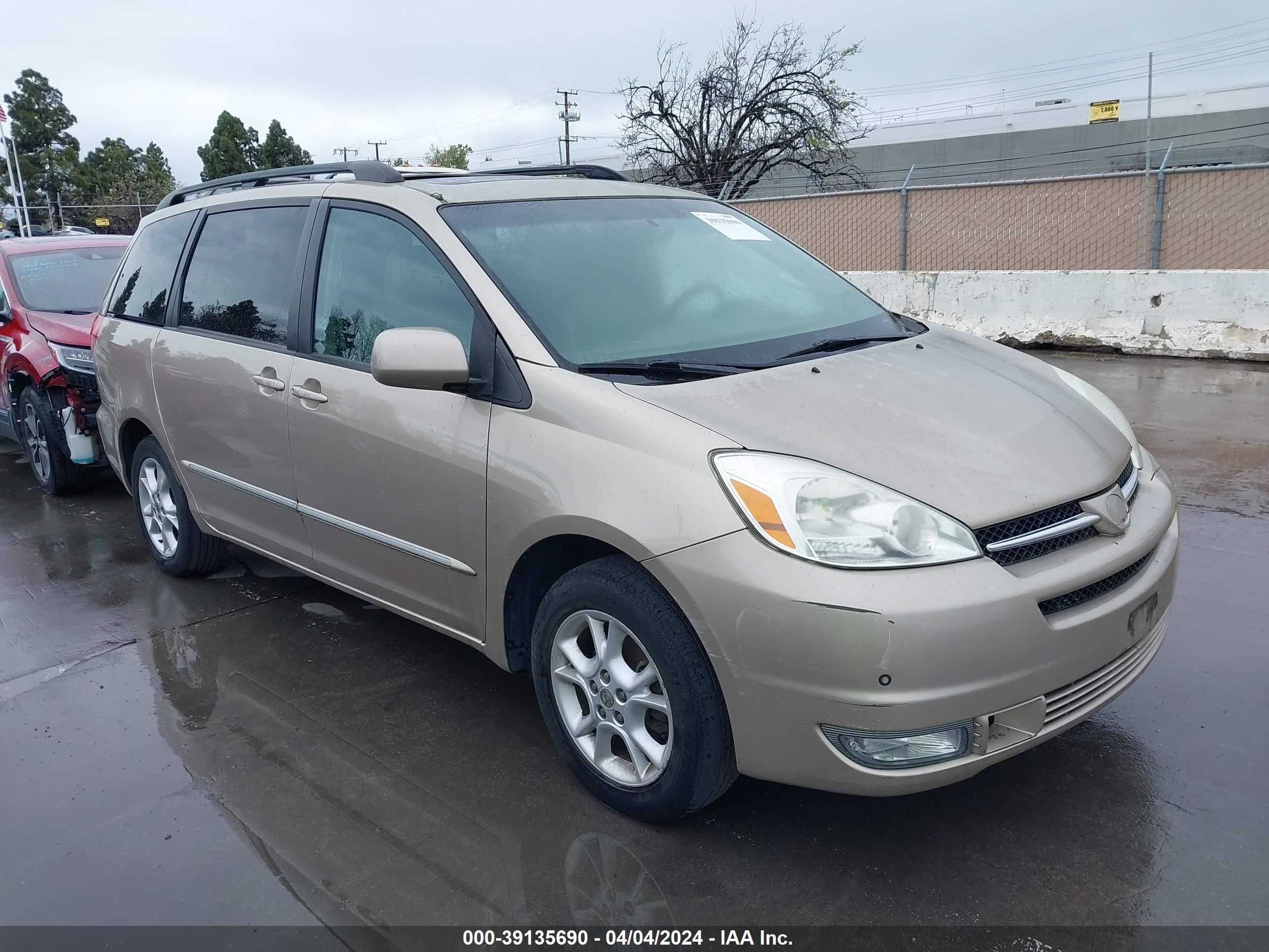 TOYOTA SIENNA 2004 5tdba22c44s005956