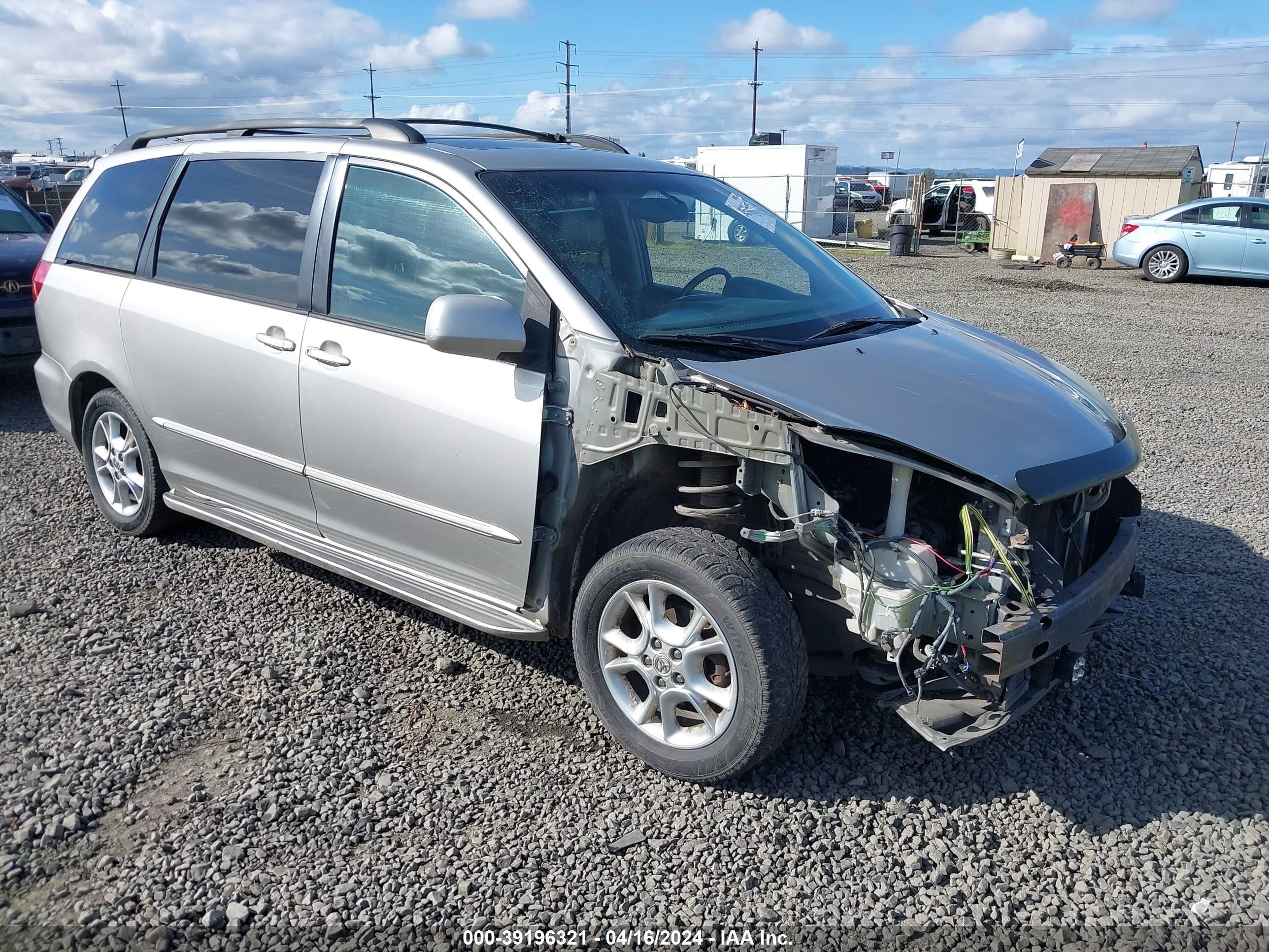 TOYOTA SIENNA 2004 5tdba22c44s016911