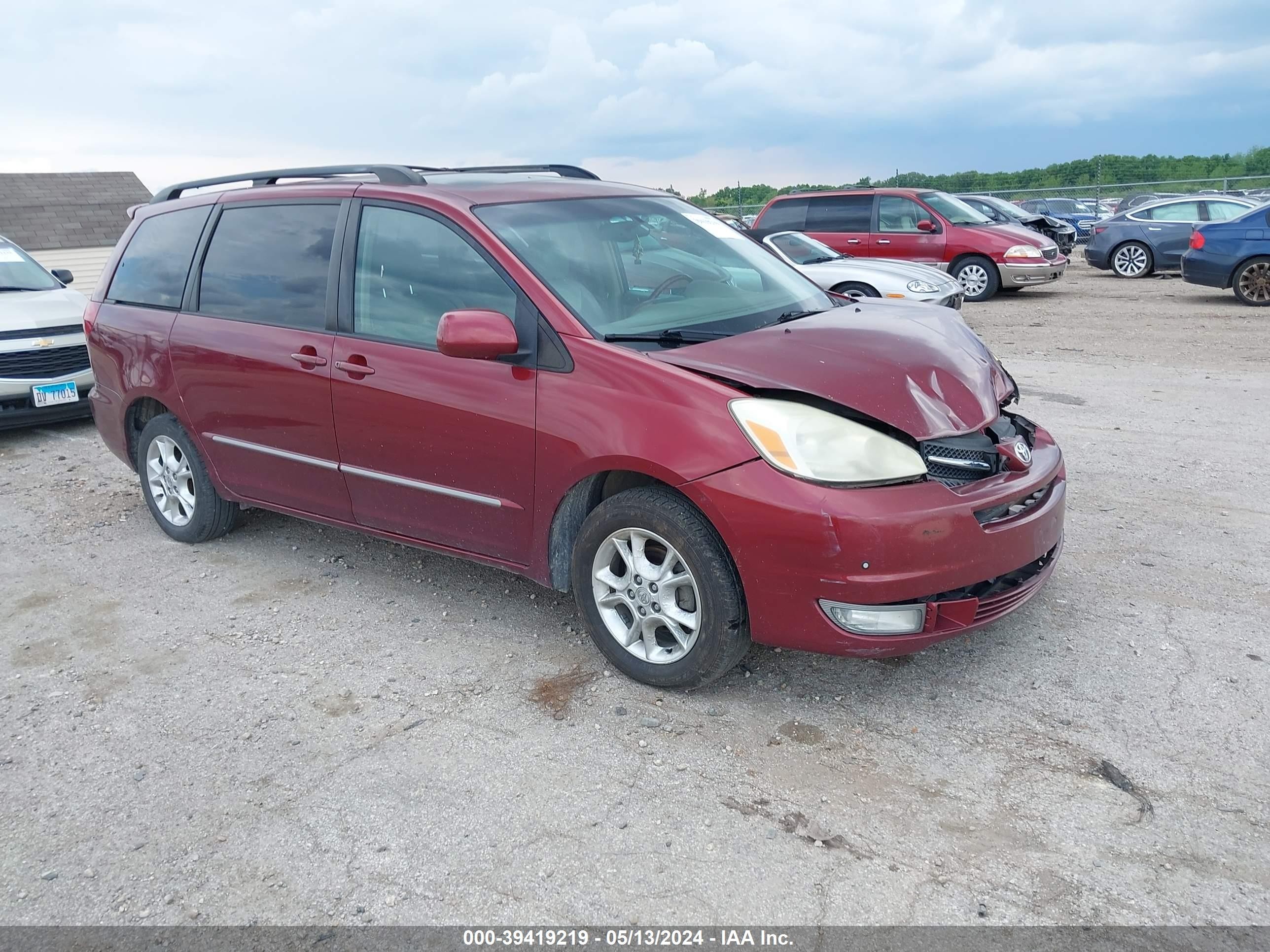 TOYOTA SIENNA 2005 5tdba22c45s037145