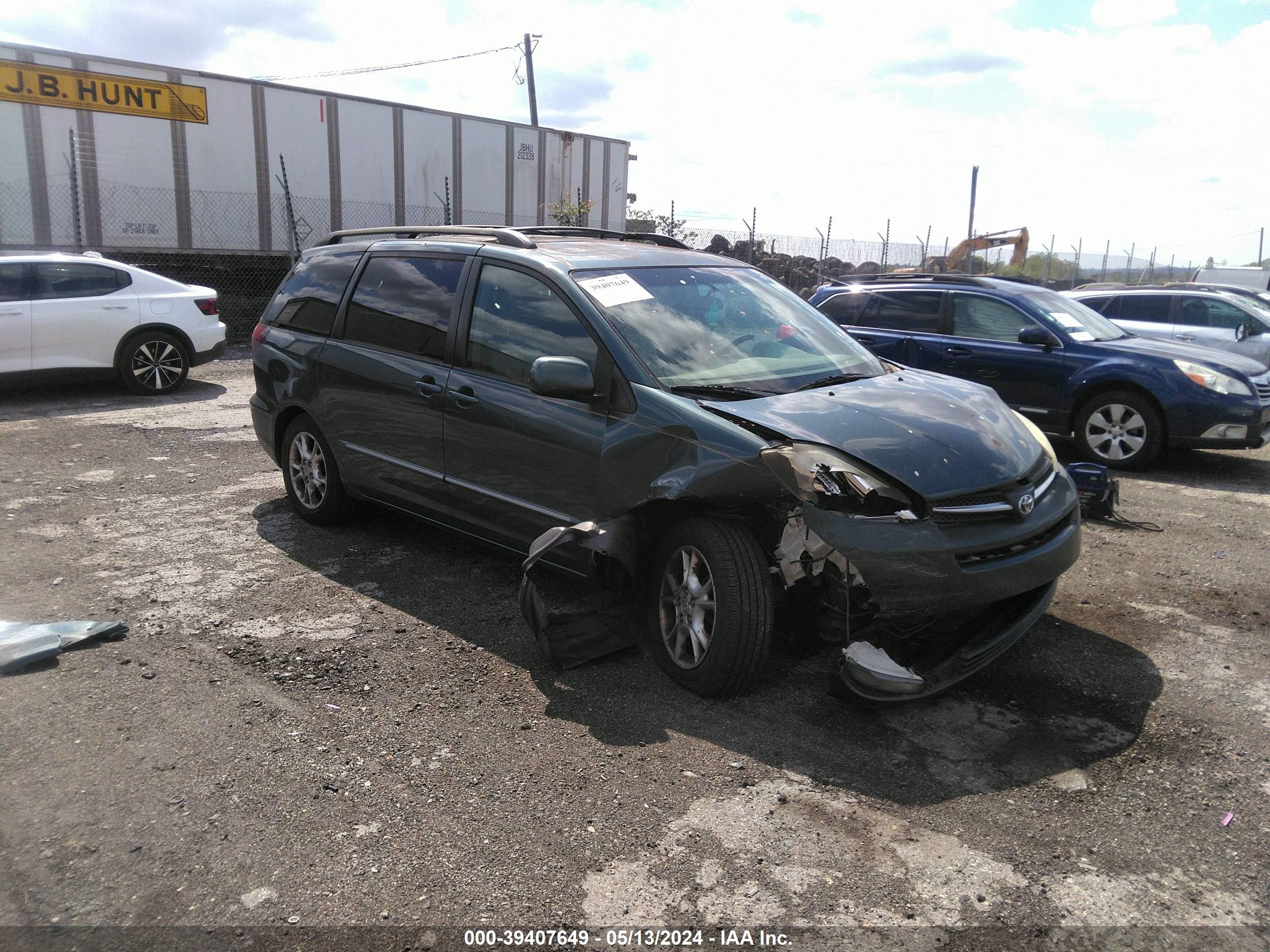 TOYOTA SIENNA 2005 5tdba22c55s050244