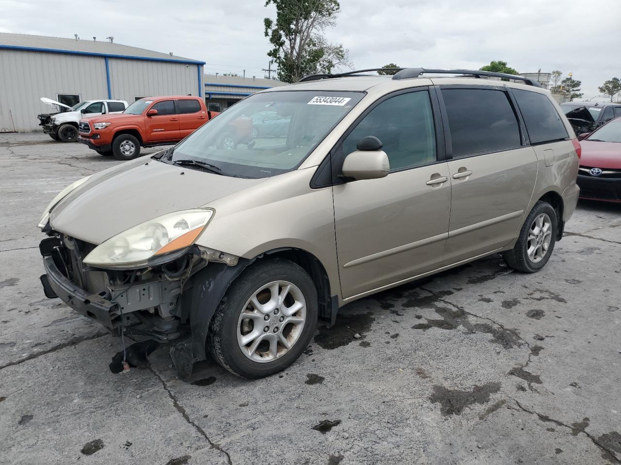 TOYOTA SIENNA 2006 5tdba22c76s075406