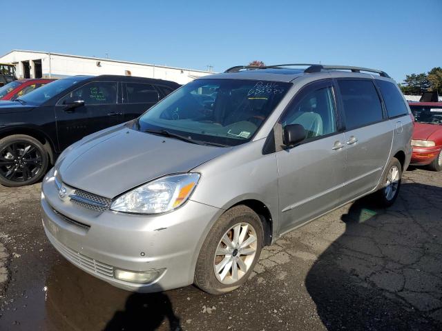 TOYOTA SIENNA XLE 2004 5tdba22c84s013834