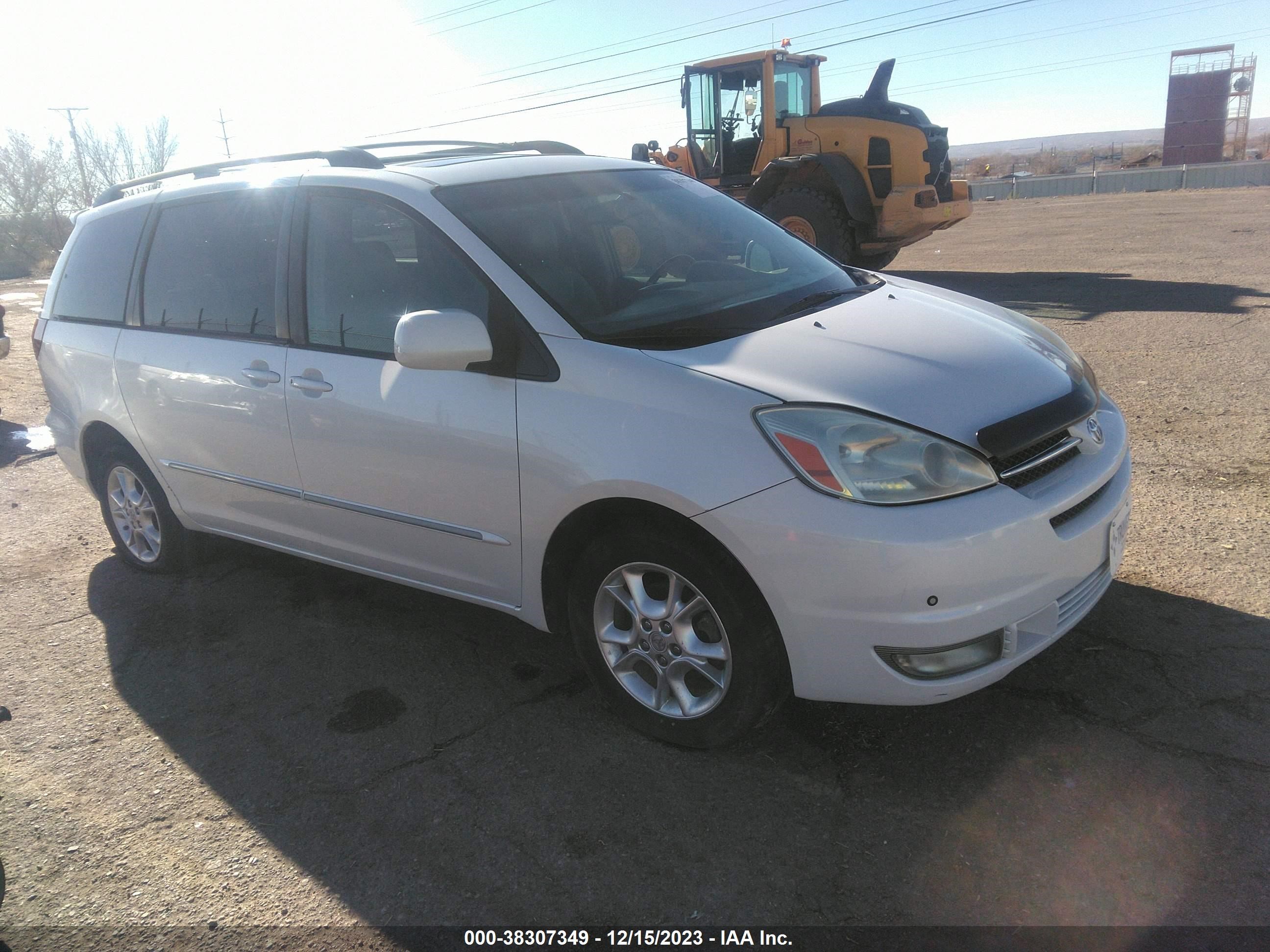 TOYOTA SIENNA 2005 5tdba22cx5s043676