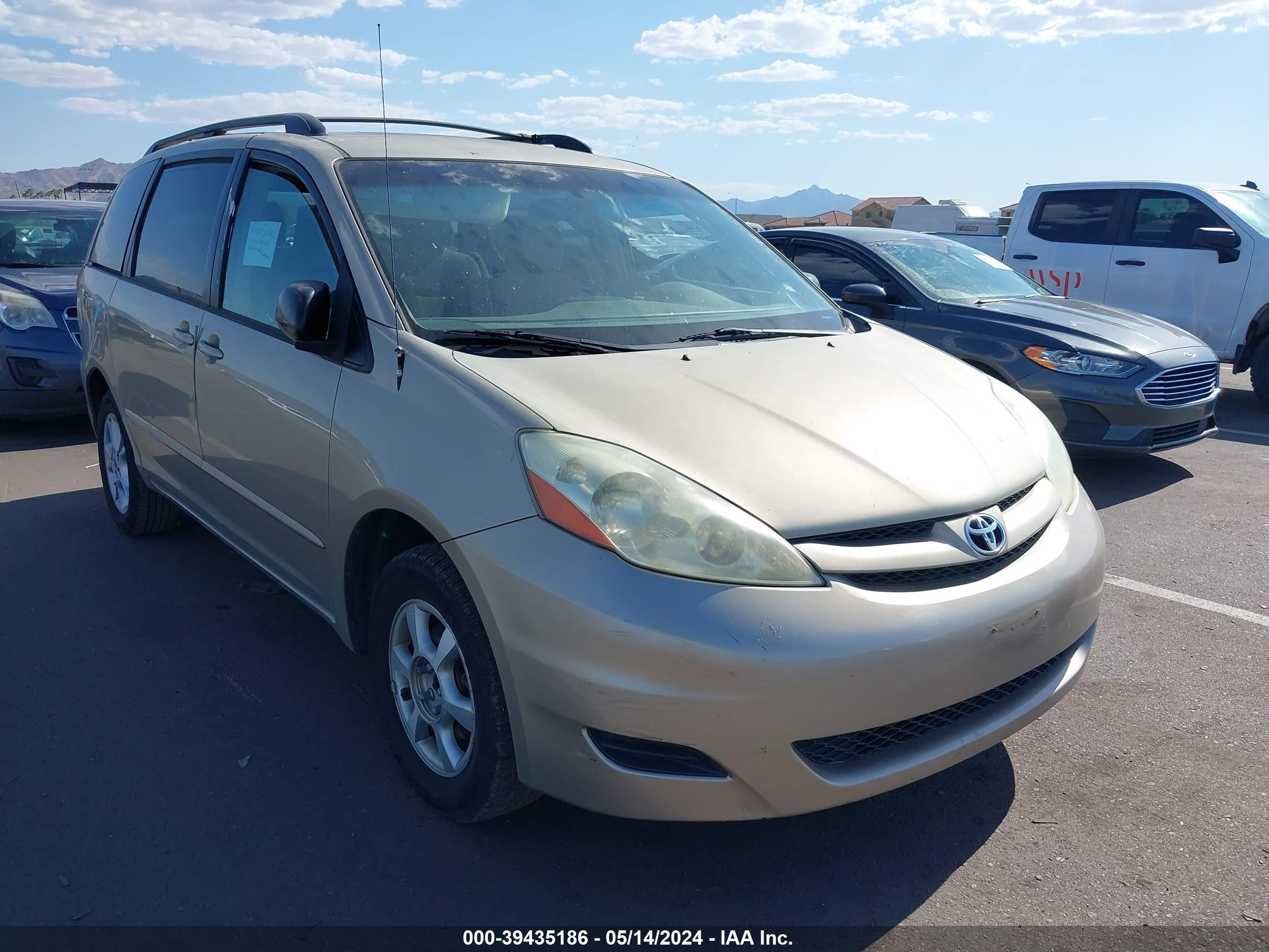 TOYOTA SIENNA 2006 5tdba23c86s055101