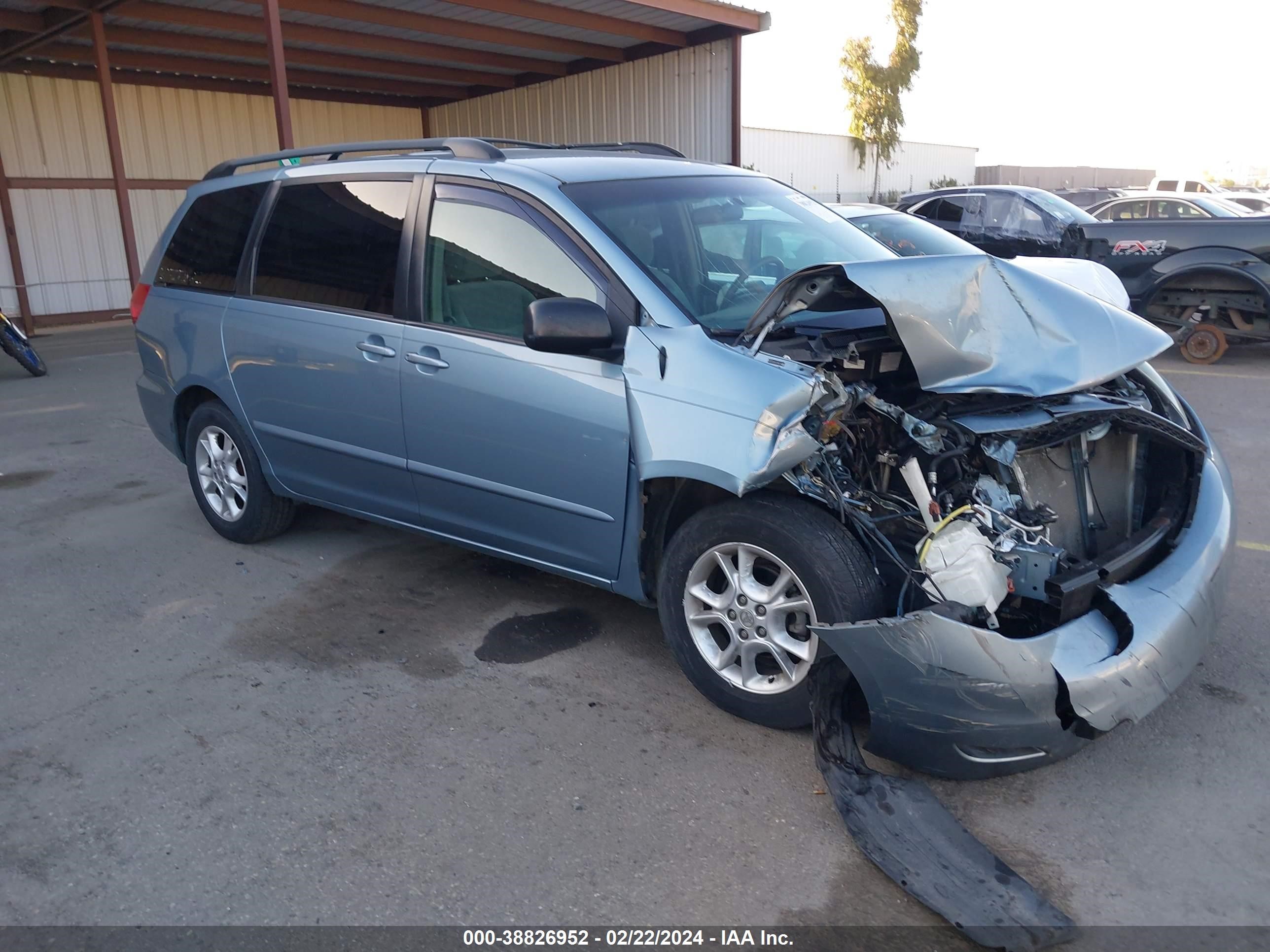 TOYOTA SIENNA 2006 5tdba23c86s070388