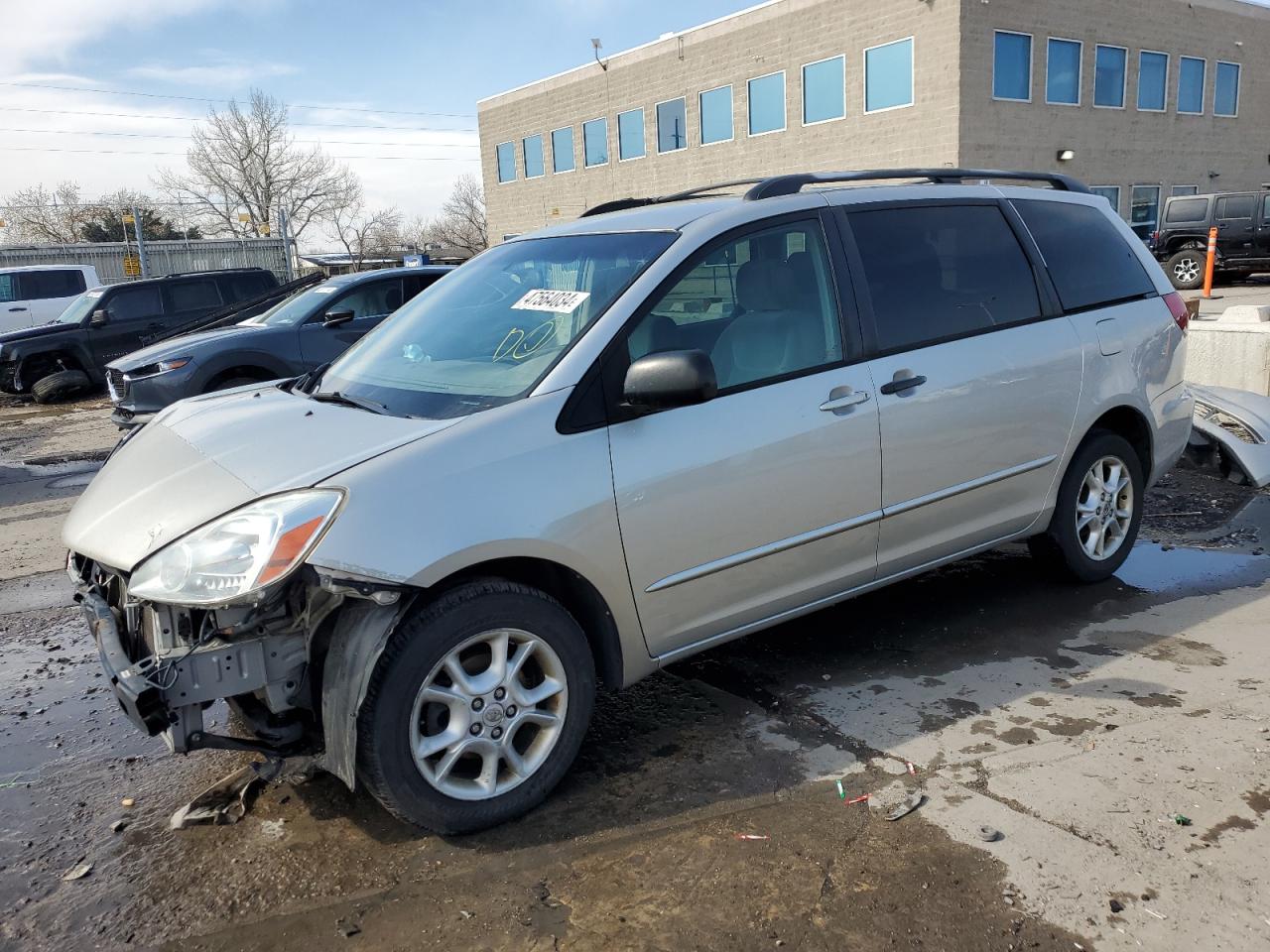 TOYOTA SIENNA 2004 5tdba23c94s004817