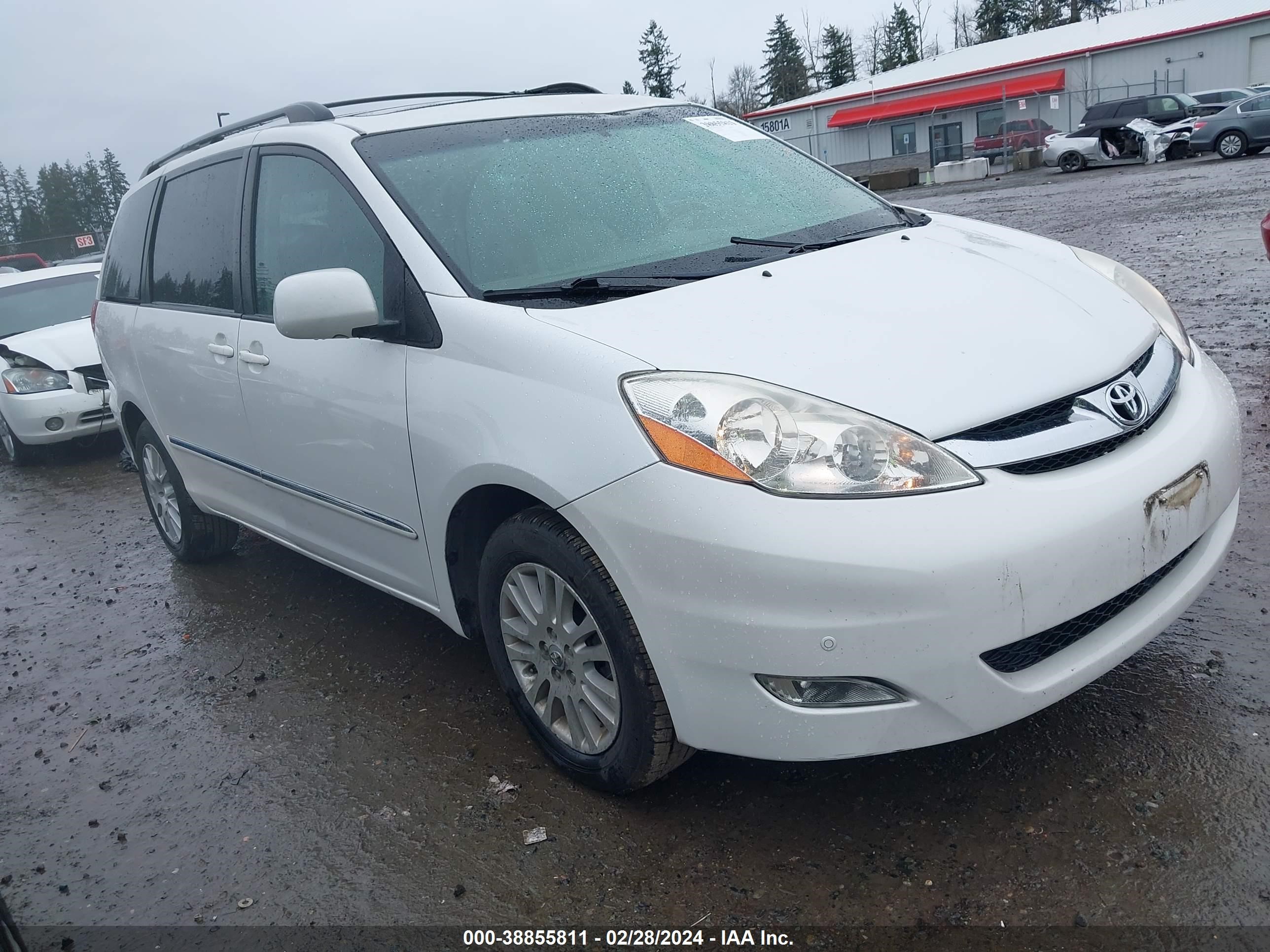 TOYOTA SIENNA 2008 5tdbk22c48s010111