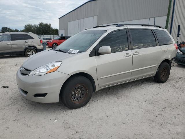 TOYOTA SIENNA XLE 2009 5tdbk22c49s025290