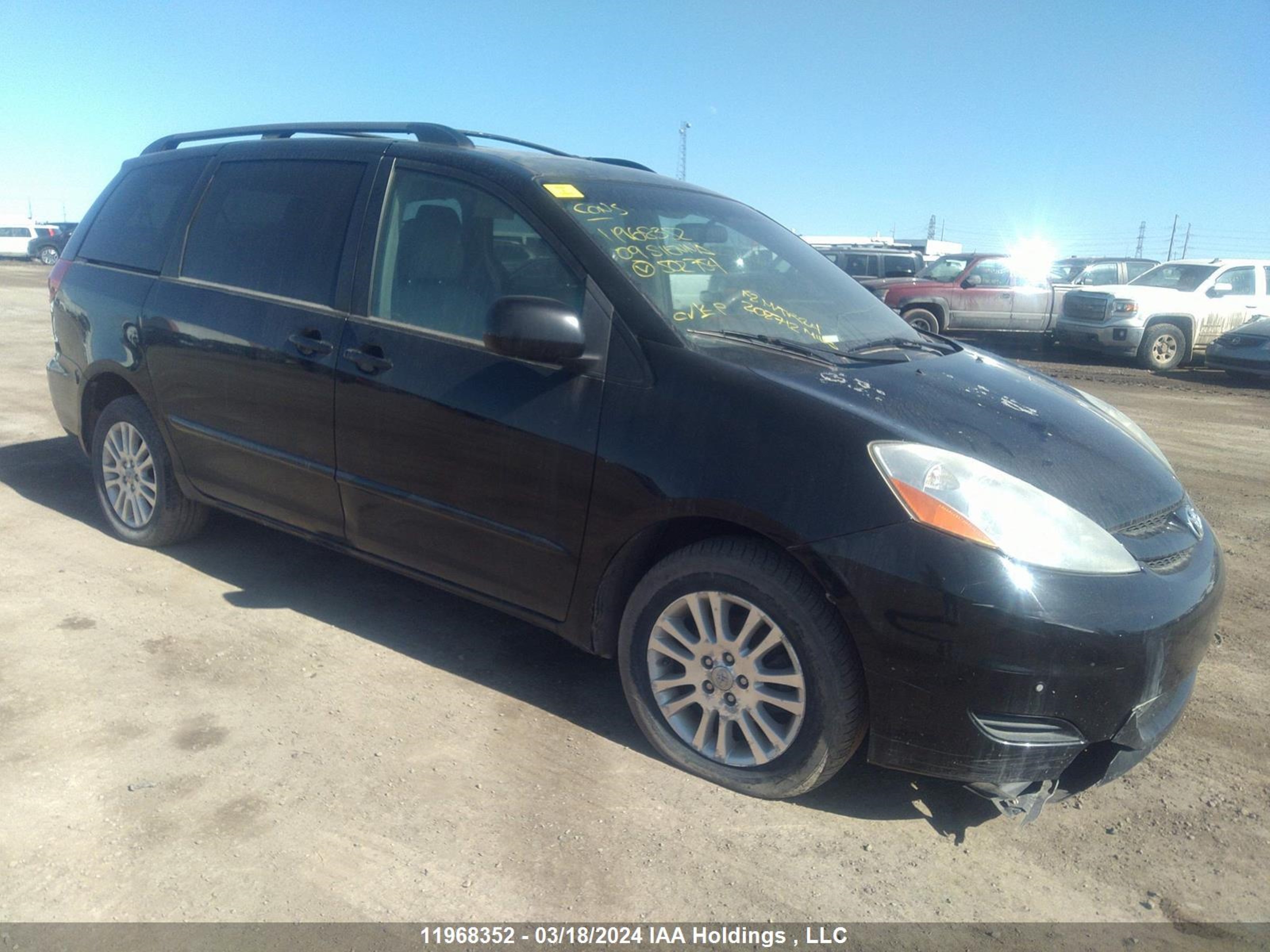 TOYOTA SIENNA 2009 5tdbk22c59s027548