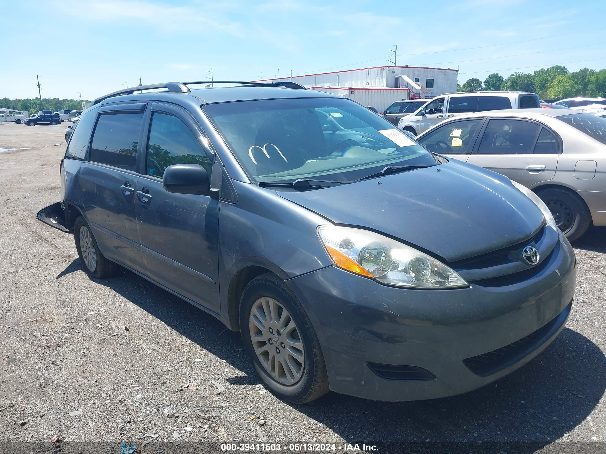 TOYOTA SIENNA 2008 5tdbk23c18s013708