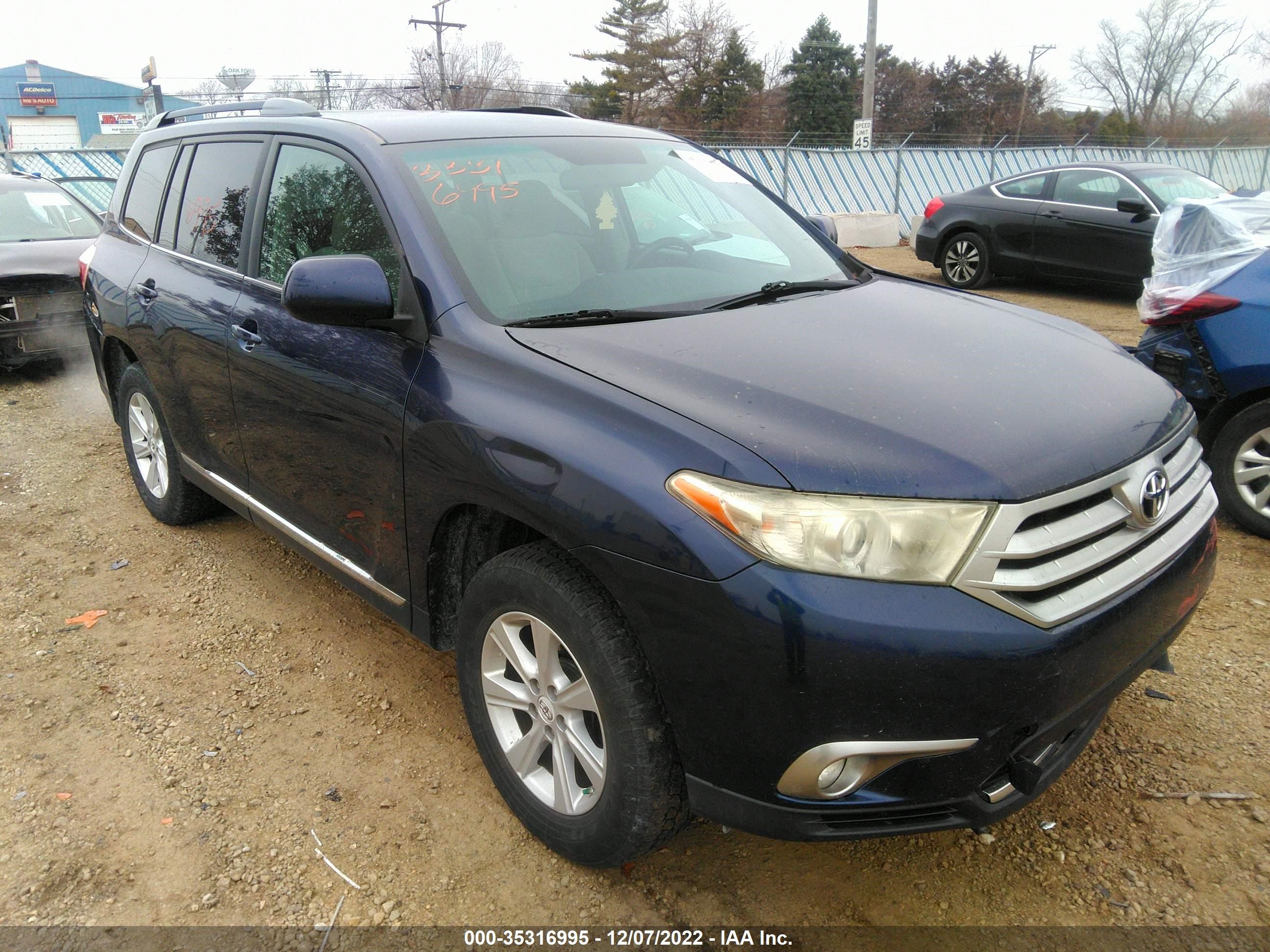 TOYOTA HIGHLANDER 2011 5tdbk3eh0bs055969