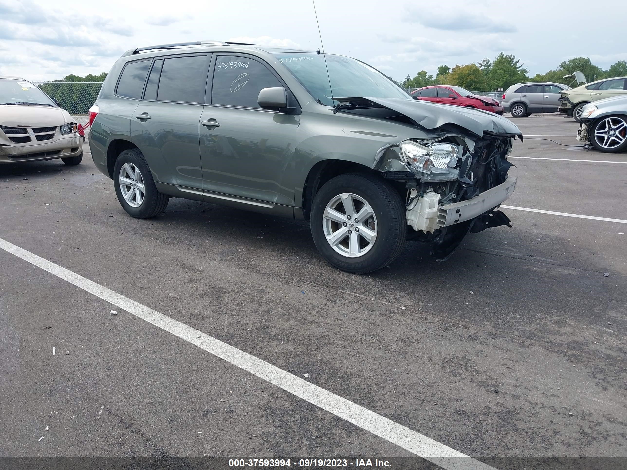 TOYOTA HIGHLANDER 2010 5tdbk3eh1as013938