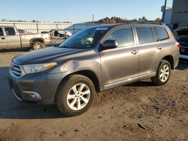 TOYOTA HIGHLANDER 2013 5tdbk3eh1ds210046