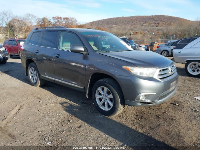 TOYOTA HIGHLANDER 2013 5tdbk3eh1ds223847