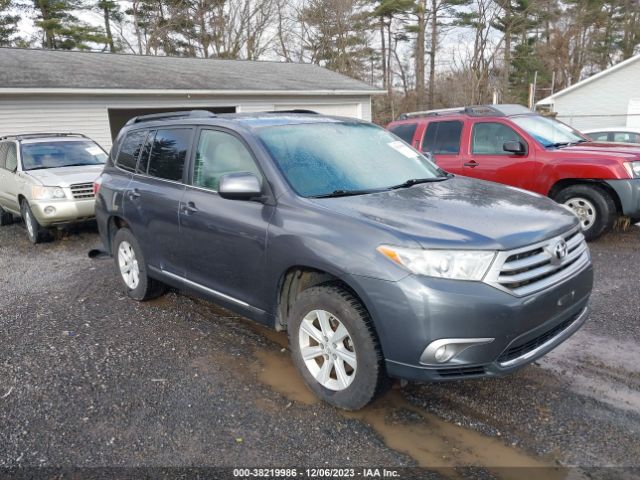 TOYOTA HIGHLANDER 2013 5tdbk3eh1ds253740