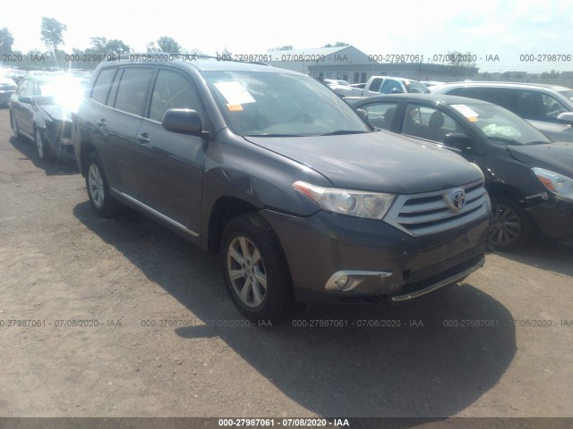 TOYOTA HIGHLANDER 2013 5tdbk3eh4ds227116