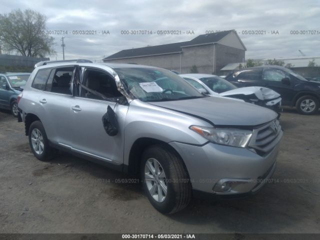 TOYOTA HIGHLANDER 2013 5tdbk3eh5ds259847