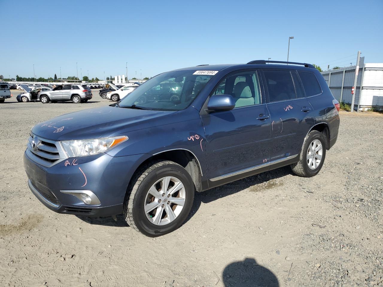 TOYOTA HIGHLANDER 2013 5tdbk3eh6ds246508