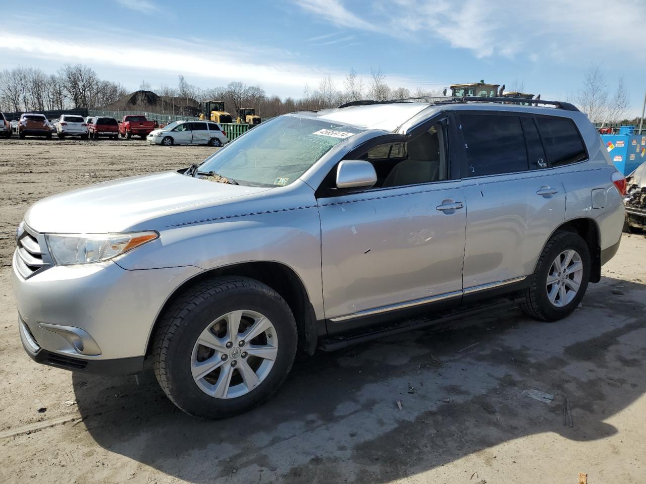 TOYOTA HIGHLANDER 2013 5tdbk3eh7ds242127