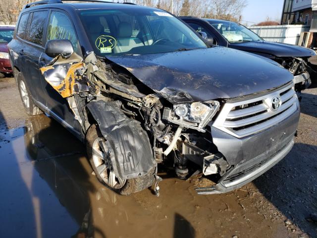 TOYOTA HIGHLANDER 2012 5tdbk3eh8cs132654