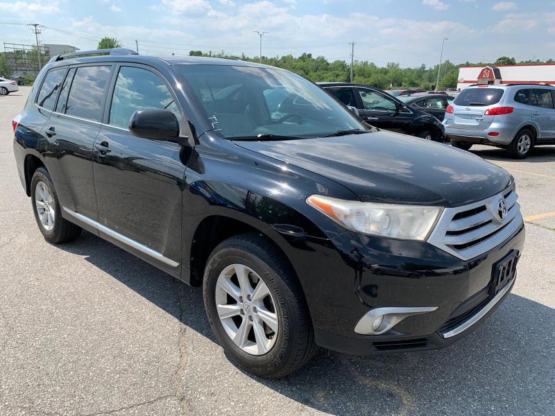 TOYOTA HIGHLANDER 2013 5tdbk3eh8ds196422