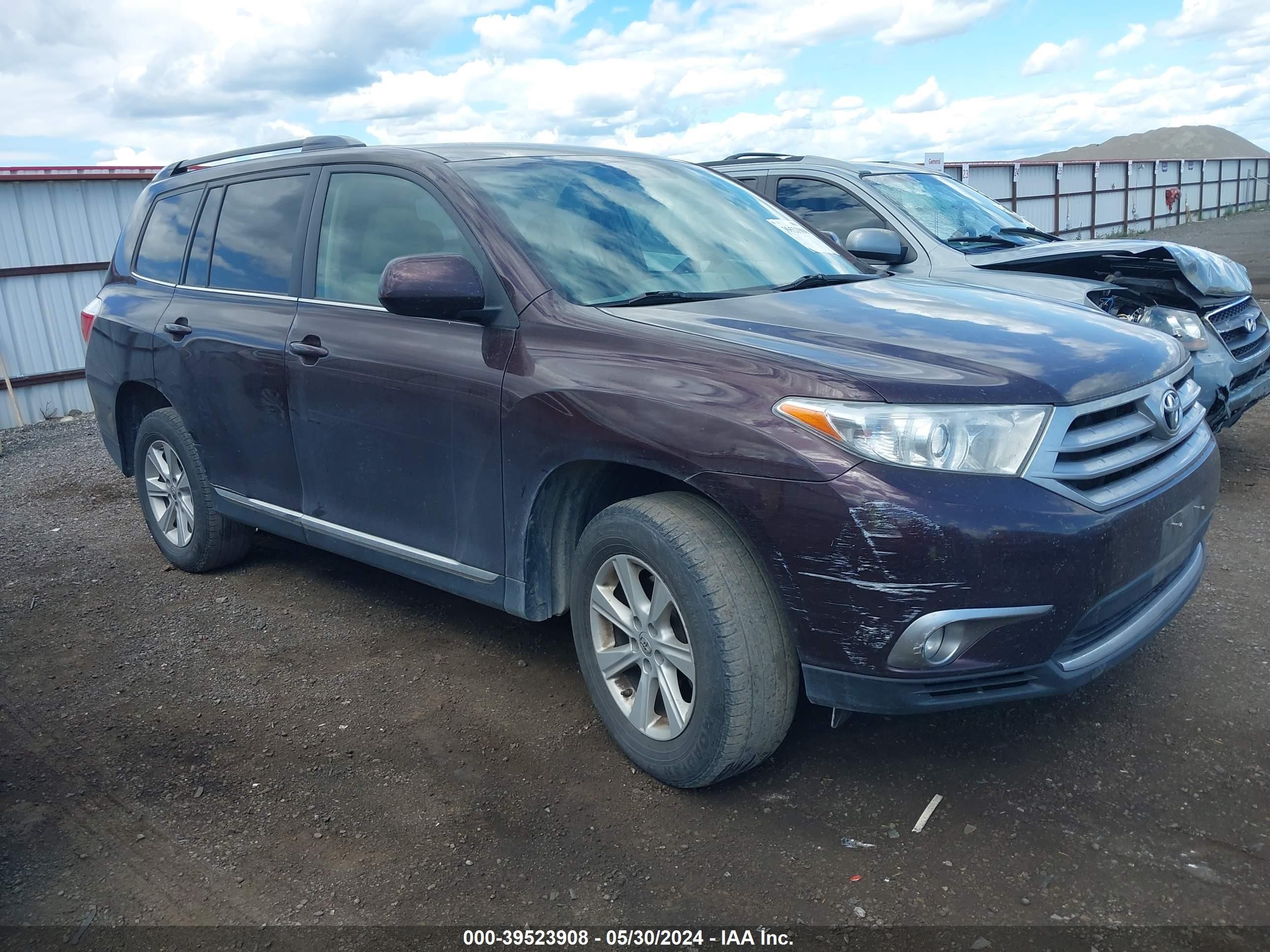 TOYOTA HIGHLANDER 2013 5tdbk3eh9ds191567