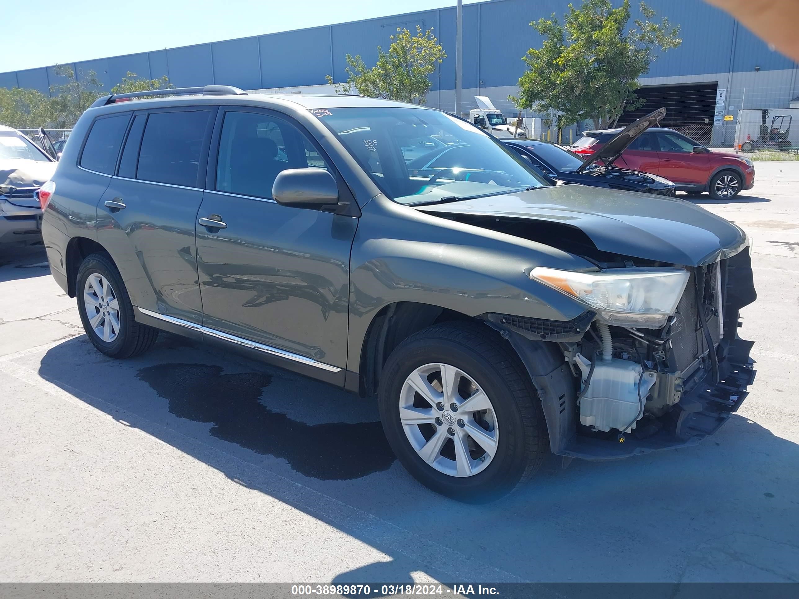 TOYOTA HIGHLANDER 2012 5tdbk3ehxcs171312