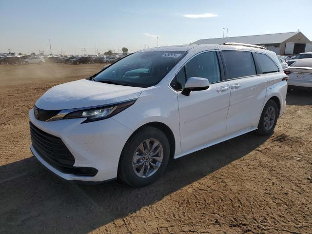 TOYOTA SIENNA LE 2022 5tdbrkec5ns096208