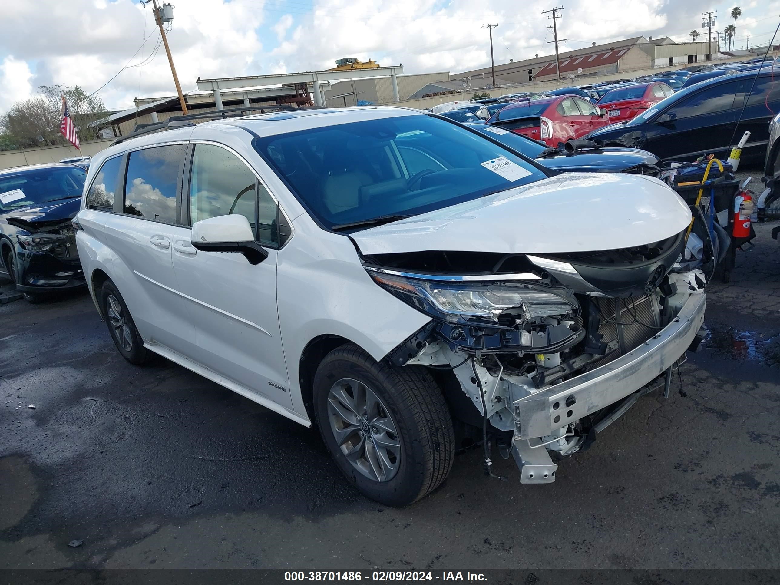 TOYOTA SIENNA 2021 5tdbrkec6ms021337