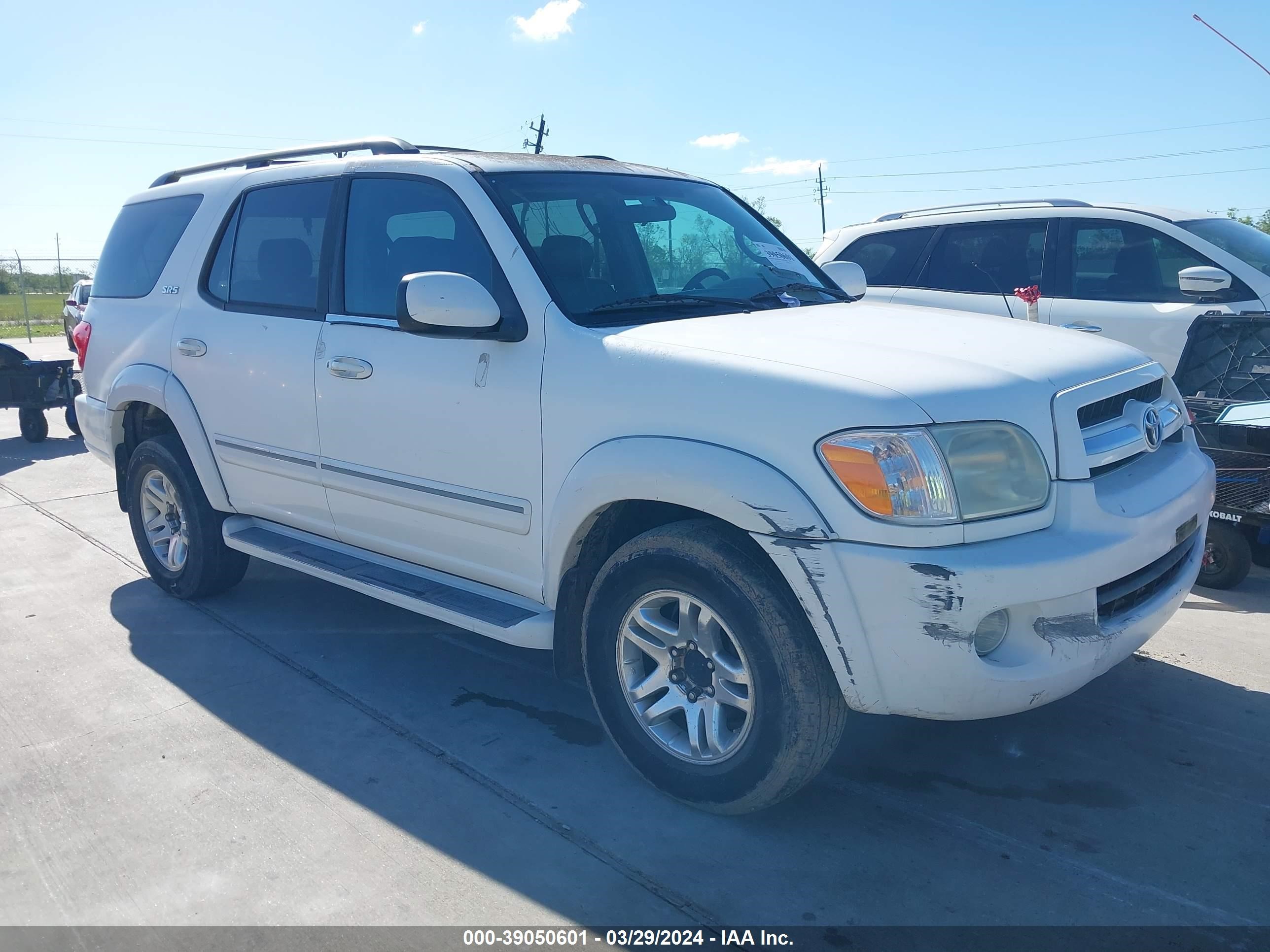 TOYOTA SEQUOIA 2005 5tdbt44a05s240793