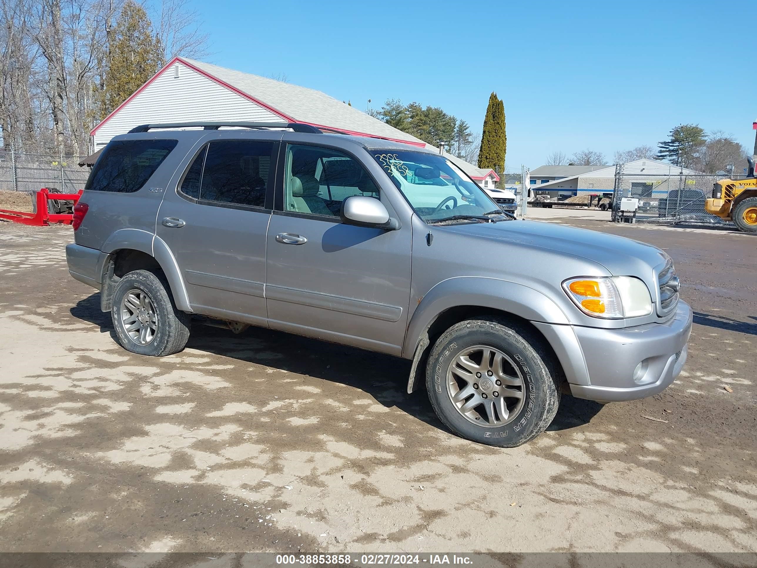 TOYOTA SEQUOIA 2004 5tdbt44a24s205297