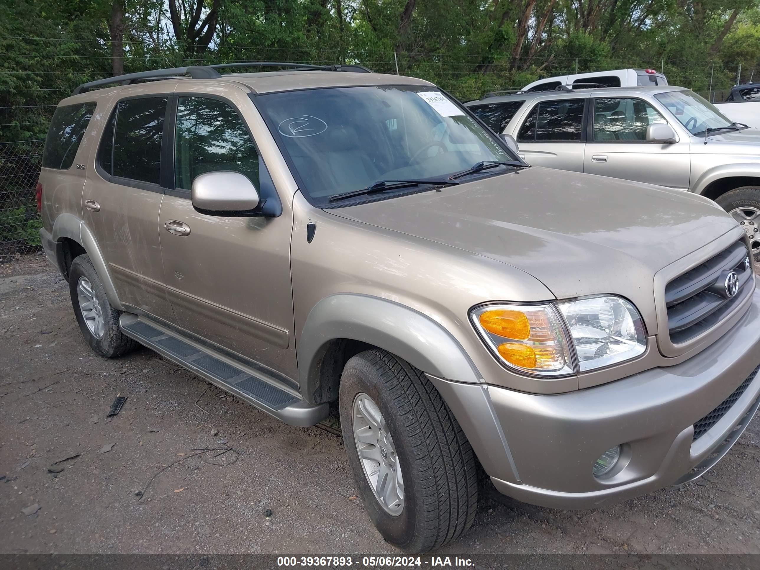 TOYOTA SEQUOIA 2004 5tdbt44a34s214106