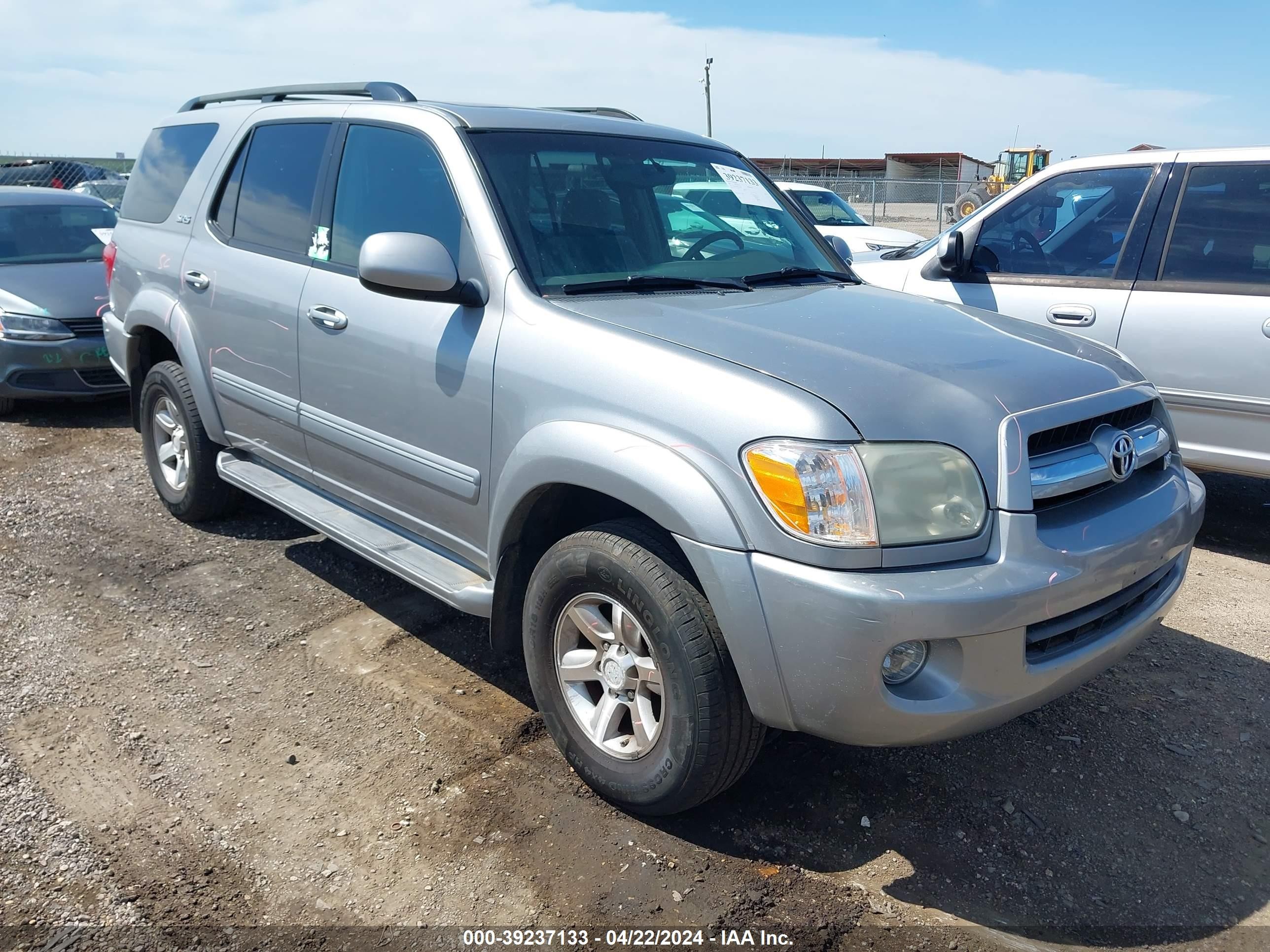 TOYOTA SEQUOIA 2005 5tdbt44a95s257169