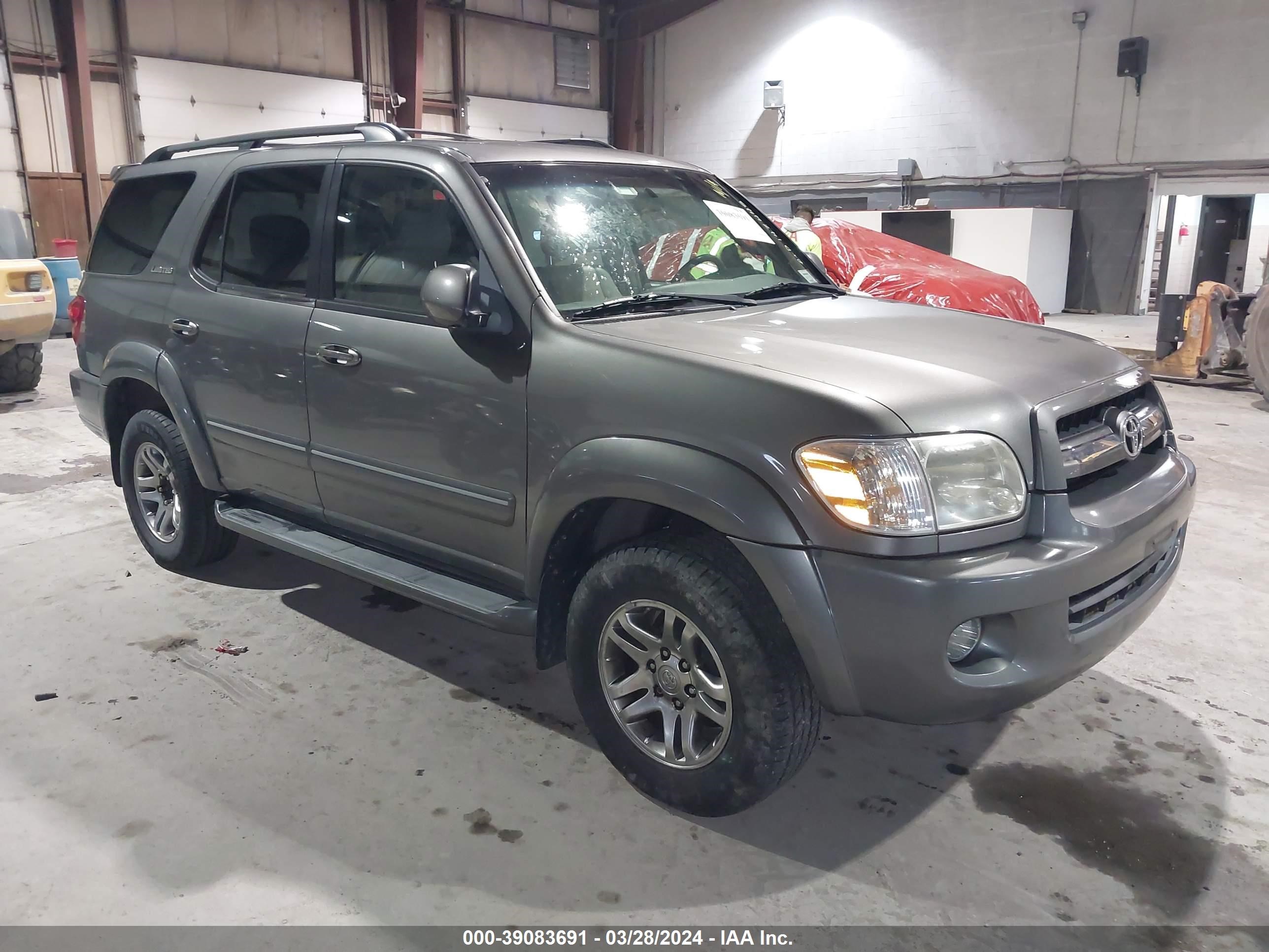 TOYOTA SEQUOIA 2005 5tdbt48a35s247621