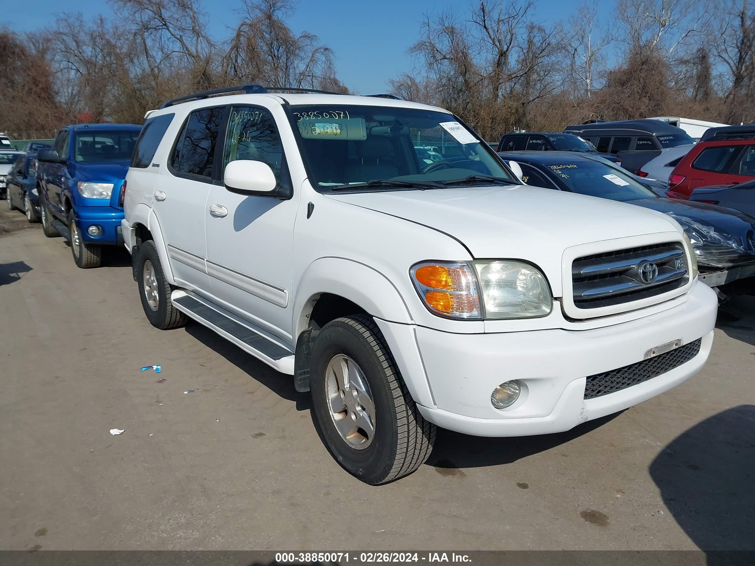 TOYOTA SEQUOIA 2002 5tdbt48a42s085669