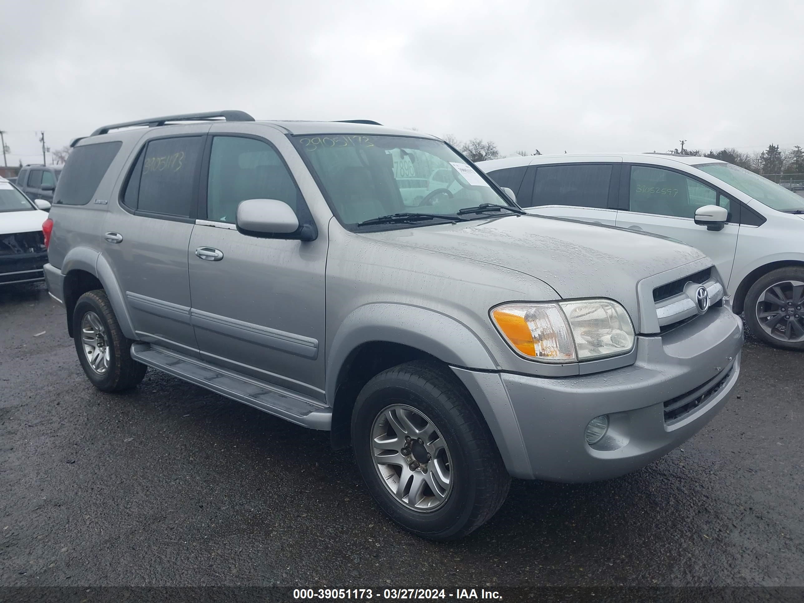 TOYOTA SEQUOIA 2005 5tdbt48a65s243269