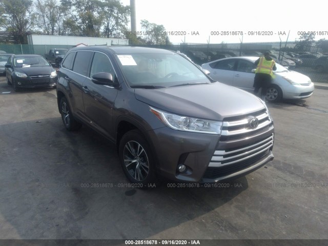 TOYOTA HIGHLANDER 2019 5tdbzrfh0ks702450