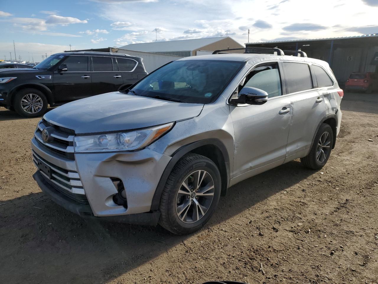 TOYOTA HIGHLANDER 2018 5tdbzrfh5js893930