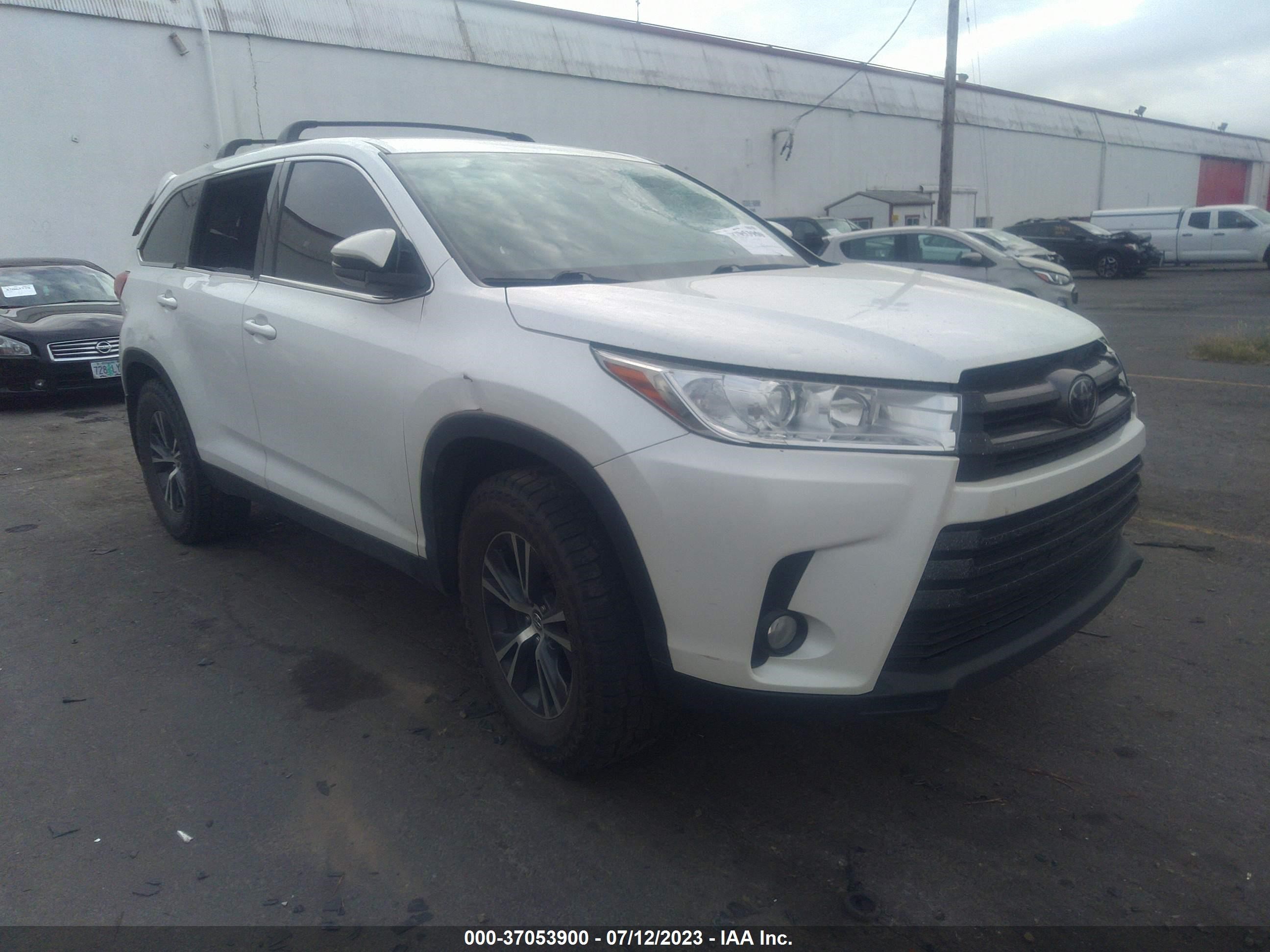 TOYOTA HIGHLANDER 2019 5tdbzrfh5ks937331