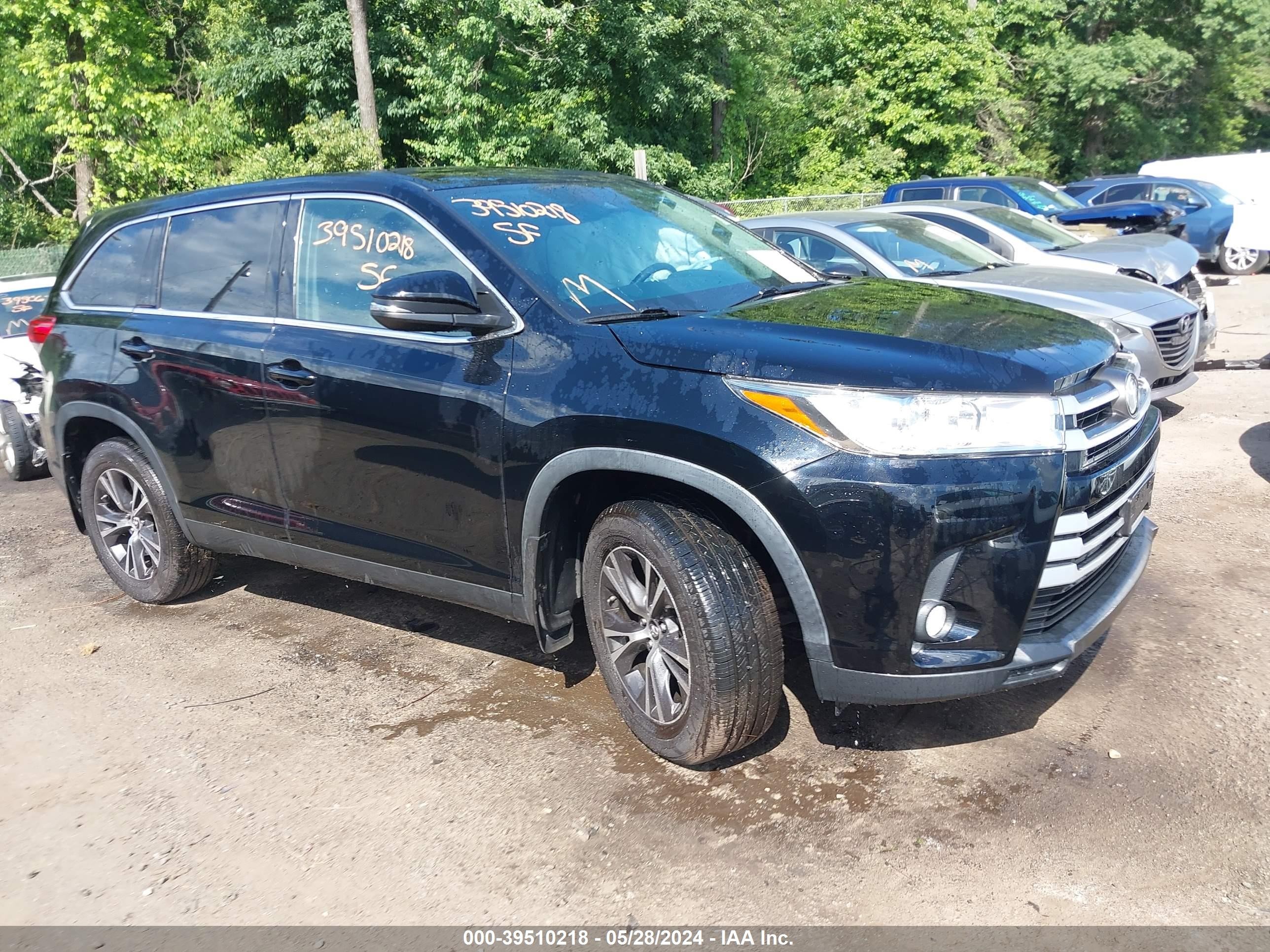 TOYOTA HIGHLANDER 2019 5tdbzrfh7ks726406