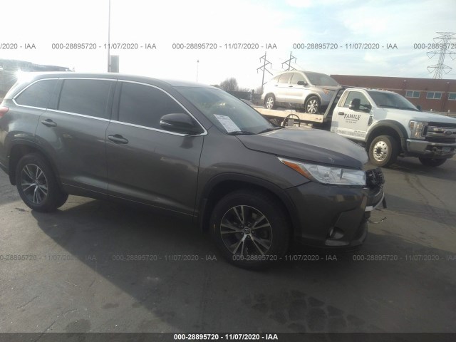 TOYOTA HIGHLANDER 2017 5tdbzrfhxhs362717