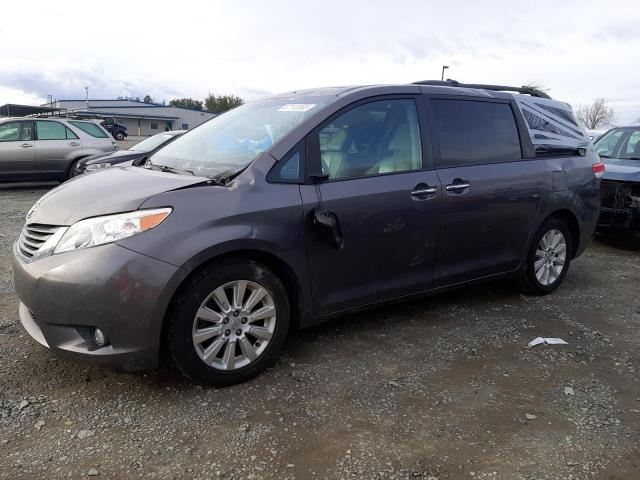 TOYOTA SIENNA XLE 2013 5tddk3dc0ds068240