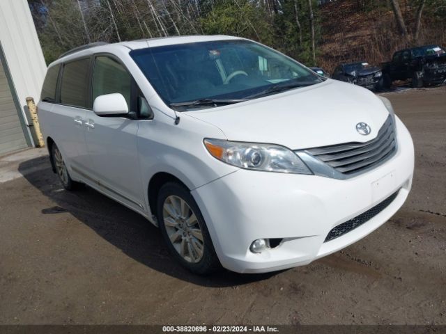 TOYOTA SIENNA 2013 5tddk3dc1ds064696