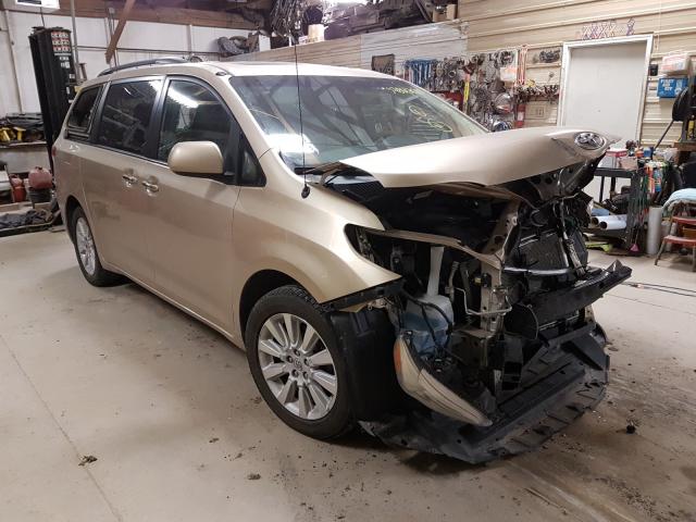 TOYOTA SIENNA XLE 2014 5tddk3dc1es072587