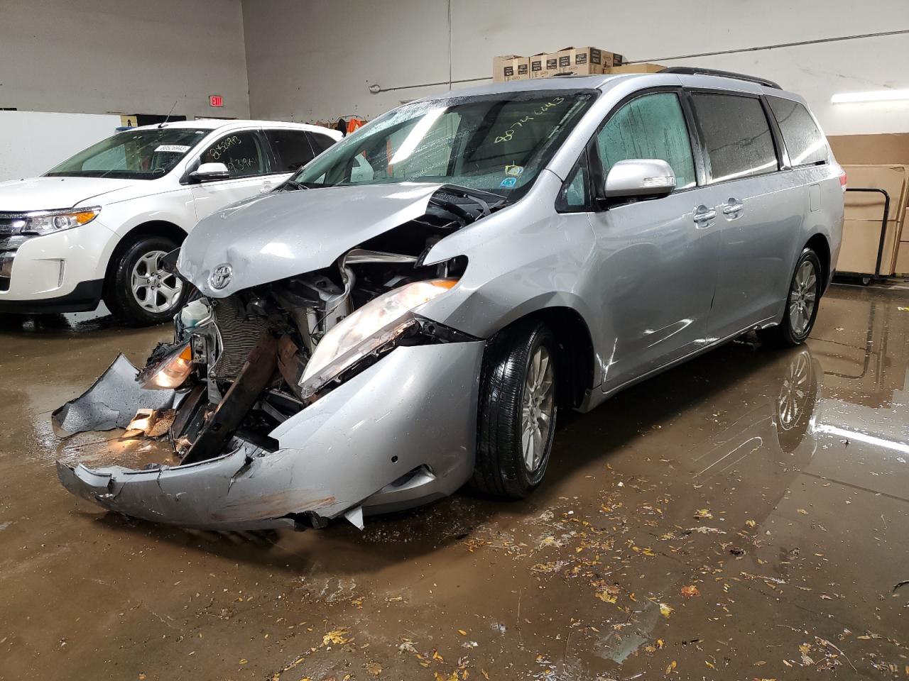 TOYOTA SIENNA 2013 5tddk3dc2ds059460