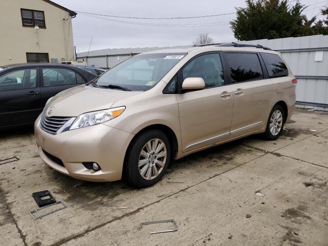 TOYOTA SIENNA XLE 2014 5tddk3dc2es079841