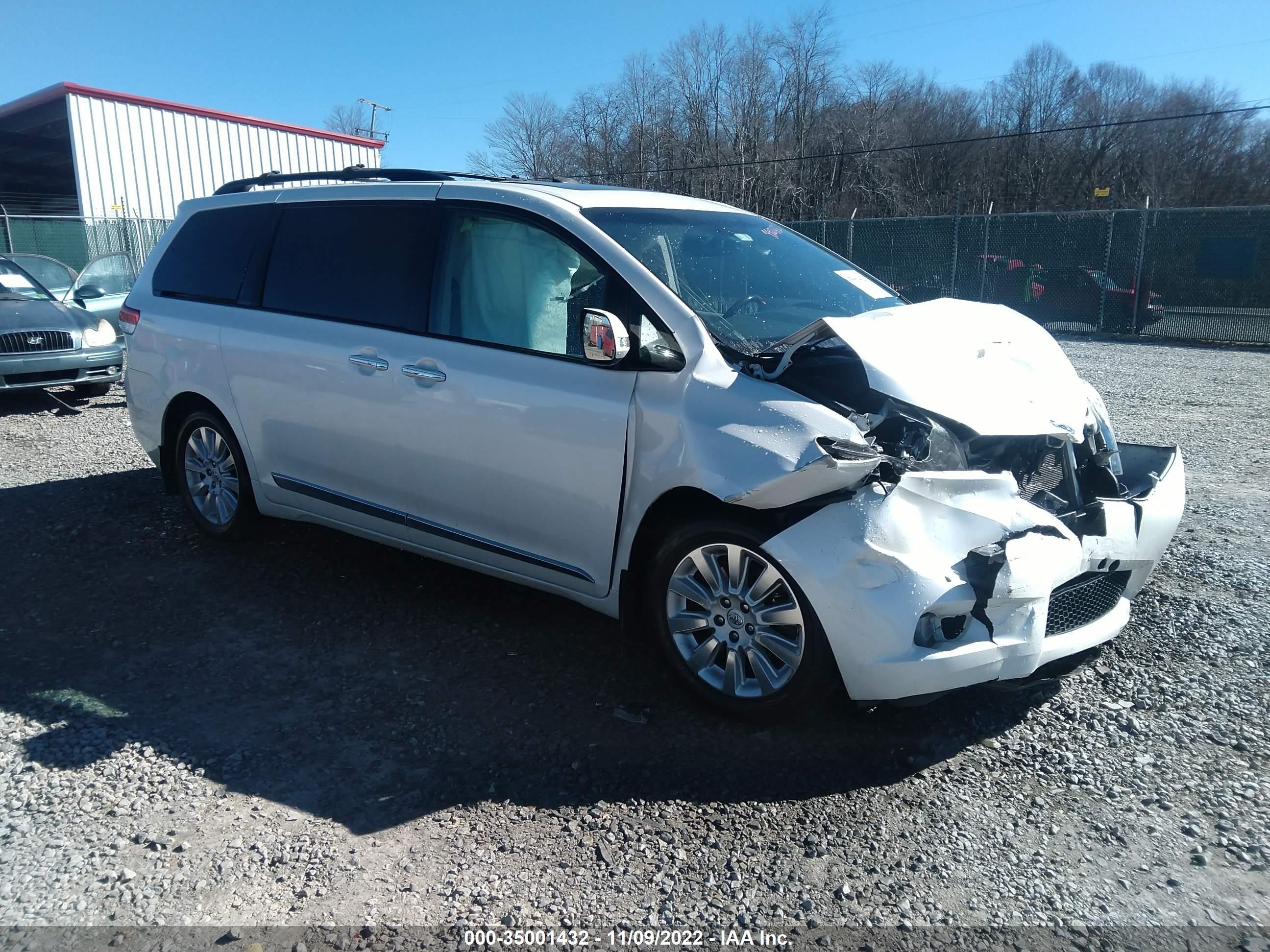 TOYOTA SIENNA 2014 5tddk3dc3es072817