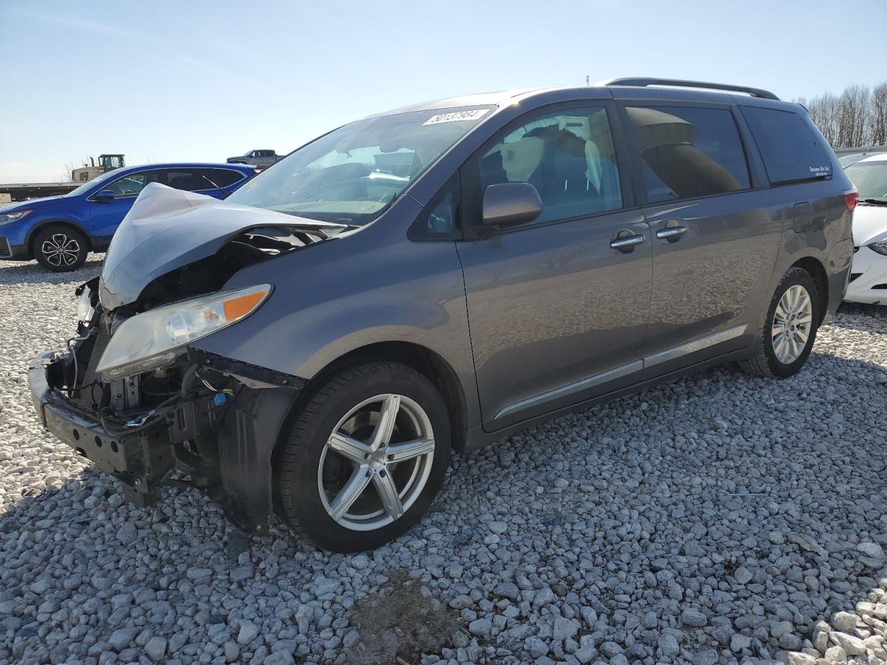 TOYOTA SIENNA 2015 5tddk3dc4fs095931