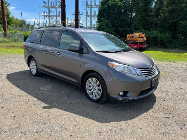 TOYOTA SIENNA XLE 2015 5tddk3dc4fs117555