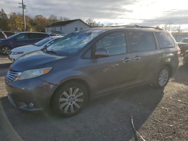 TOYOTA SIENNA XLE 2011 5tddk3dc5bs012162